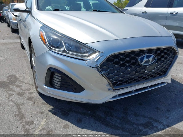 5NPE34AFXJH680940 Hyundai Sonata Sport