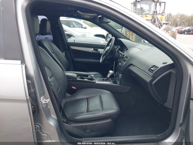 45019164 :رقم المزاد ، WDDGF54X18R019655 vin ، 2008 Mercedes-benz C 300 Luxury/sport مزاد بيع