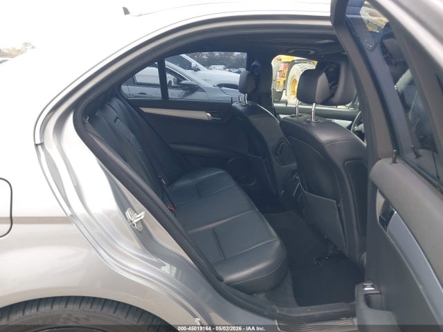 45019164 :رقم المزاد ، WDDGF54X18R019655 vin ، 2008 Mercedes-benz C 300 Luxury/sport مزاد بيع