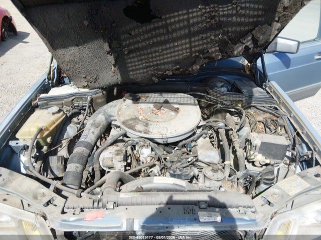 45019177 :رقم المزاد ، WDBCA32D3FA191457 vin ، 1985 Mercedes-benz 380 Se مزاد بيع