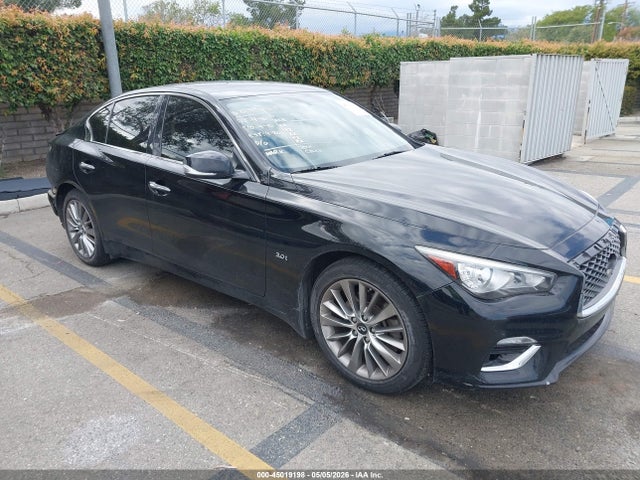 Infiniti Q50 3.0t Luxe 2018 JN1EV7AP1JM366655 main image