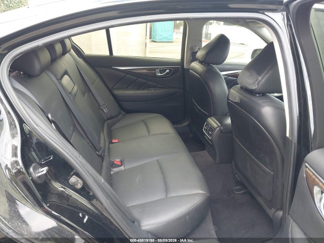JN1EV7AP1JM366655 Infiniti Q50 3.0t Luxe