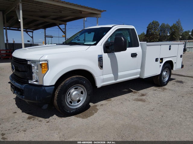 Ford F-350 Xl 2017 1FDRF3A66HEE07275 Image 2