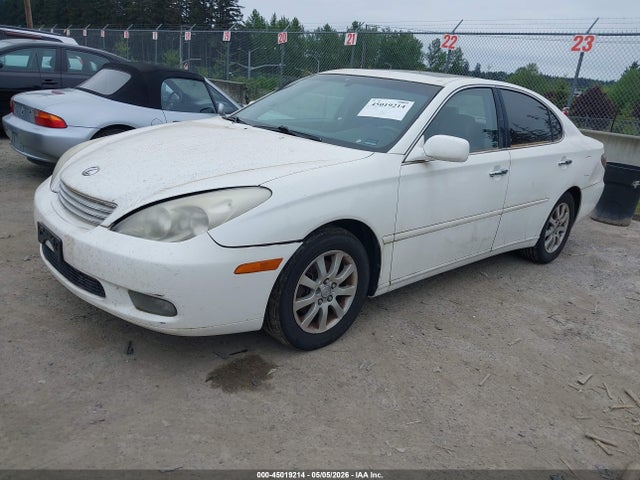 45019214 :رقم المزاد ، JTHBF30G720046660 vin ، 2002 Lexus Es 300 مزاد بيع