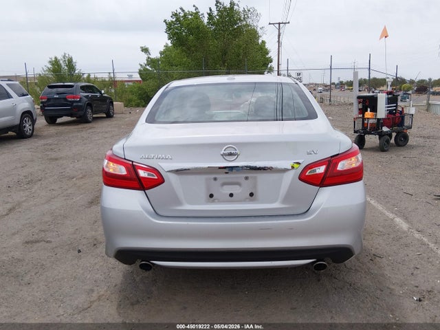 1N4AL3AP6HC212815 Nissan Altima 2.5 Sv