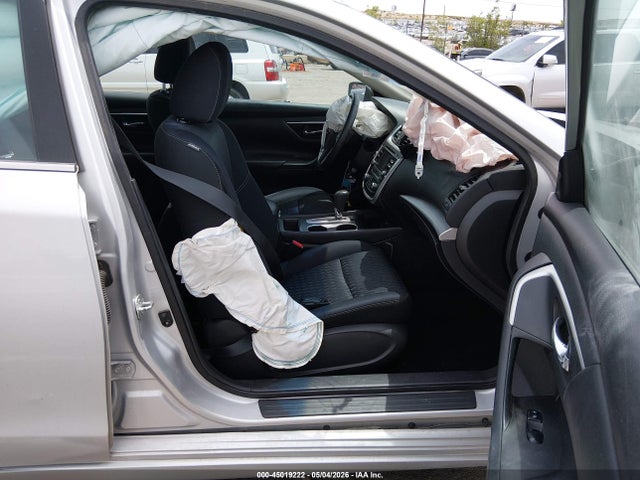 1N4AL3AP6HC212815 Nissan Altima 2.5 Sv