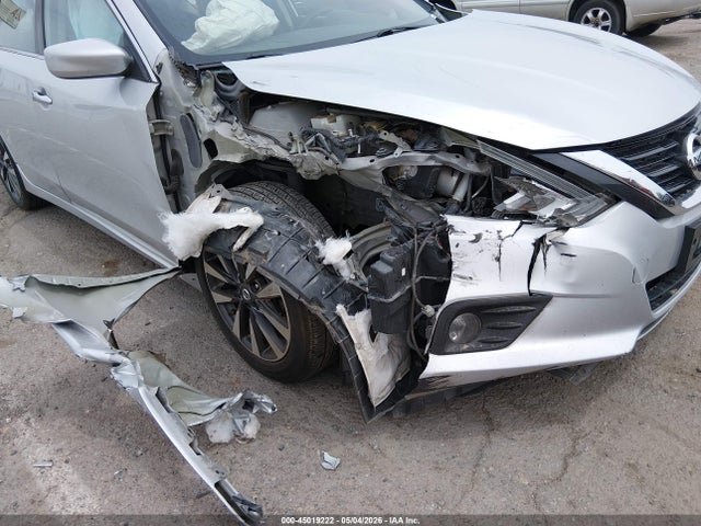 1N4AL3AP6HC212815 Nissan Altima 2.5 Sv