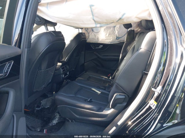 Продажа на аукционе авто 2017 Audi Q7 3.0t Premium, vin: WA1LAAF72HD031379, номер лота: 45019225