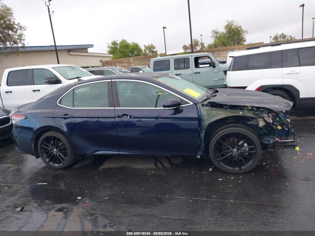 4T1K31AK2NU574732 Toyota Camry Xse Hybrid