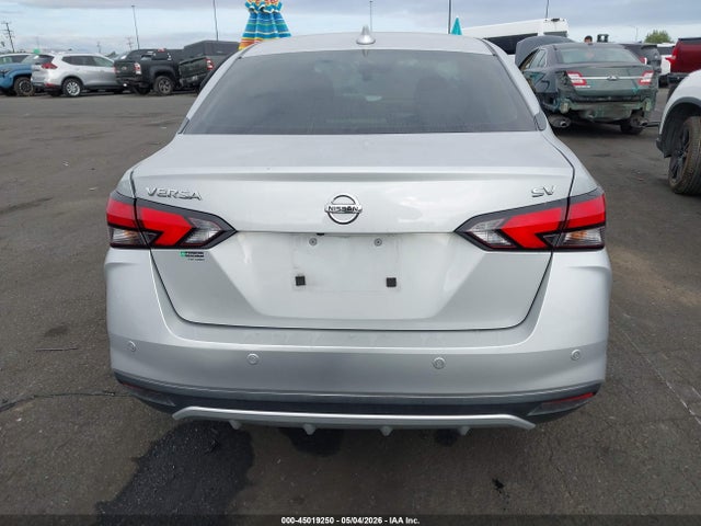 3N1CN8EV4ML878978 Nissan Versa Sv Xtronic Cvt