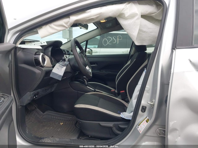 3N1CN8EV4ML878978 Nissan Versa Sv Xtronic Cvt