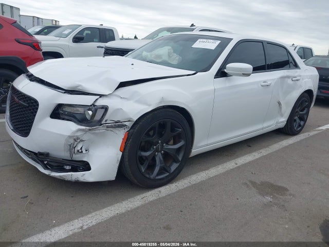 Продаж на аукціоні авто 2022 Chrysler 300 S, vin: 2C3CCABG7NH214396, номер лоту: 45019255