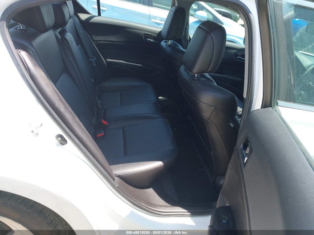 Продажа на аукционе авто 2018 Acura Ilx Acurawatch Plus Package, vin: 19UDE2F32JA002071, номер лота: 45019259
