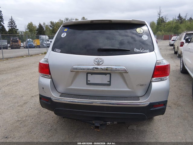 Продаж на аукціоні авто 2013 Toyota Highlander Base V6, vin: 5TDBK3EH8DS209749, номер лоту: 45019269