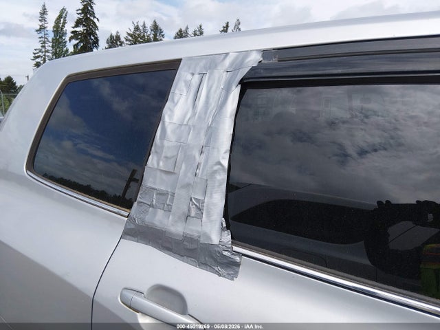 Продаж на аукціоні авто 2013 Toyota Highlander Base V6, vin: 5TDBK3EH8DS209749, номер лоту: 45019269