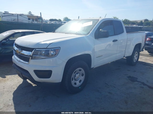 Chevrolet Colorado Wt 2015 1GCHSAEA3F1268645 Image 2