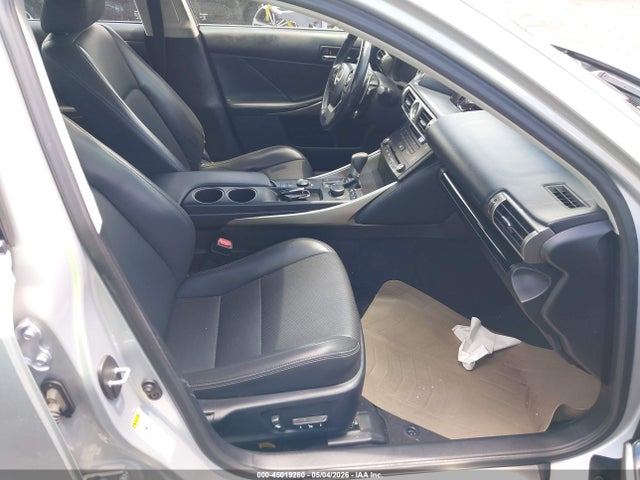 45019280 :رقم المزاد ، JTHBF1D29F5078425 vin ، 2015 Lexus Is 250 Crafted Line مزاد بيع