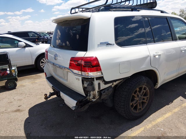 Продаж на аукціоні авто 2021 Toyota Land Cruiser Heritage Edition, vin: JTMCY7AJ1M4101293, номер лоту: 45019281