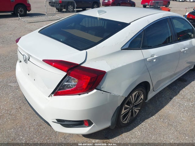 45019287 :رقم المزاد ، 19XFC1F71HE002371 vin ، 2017 Honda Civic Ex-l مزاد بيع