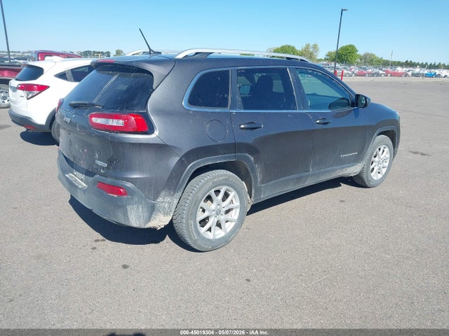 1C4PJMCB7HW543841 Jeep Cherokee Latitude 4x4