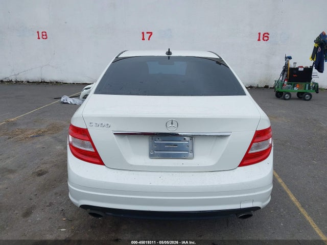 45019311 :رقم المزاد ، WDDGF5EB5AF412715 vin ، 2010 Mercedes-benz C 300 Luxury/sport مزاد بيع
