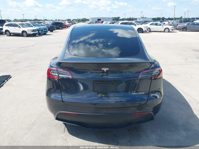 Продажа на аукционе авто 2024 Tesla Model Y Performance Dual Motor All-wheel Drive, vin: 7SAYGDEF0RF048733, номер лота: 45019313