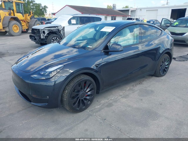 Продажа на аукционе авто 2024 Tesla Model Y Performance Dual Motor All-wheel Drive, vin: 7SAYGDEF0RF048733, номер лота: 45019313