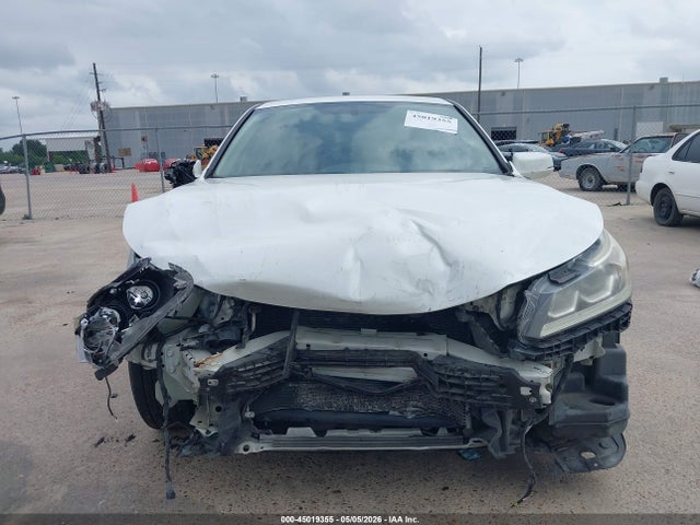 45019355 :رقم المزاد ، 1HGCR2F85HA023891 vin ، 2017 Honda Accord Ex-l مزاد بيع