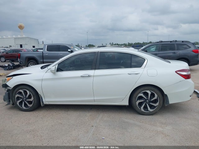 45019355 :رقم المزاد ، 1HGCR2F85HA023891 vin ، 2017 Honda Accord Ex-l مزاد بيع