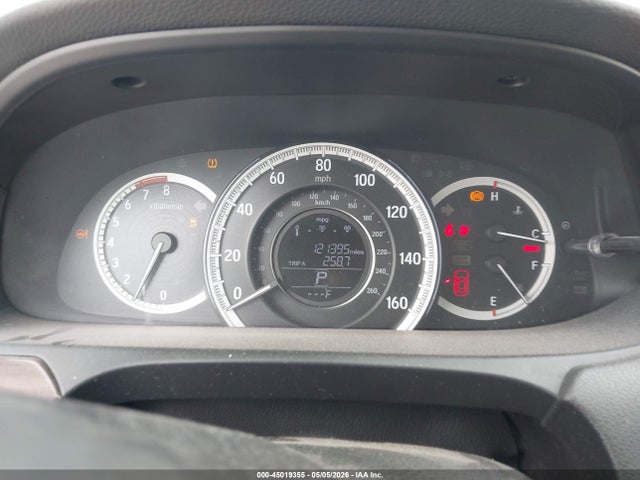 45019355 :رقم المزاد ، 1HGCR2F85HA023891 vin ، 2017 Honda Accord Ex-l مزاد بيع