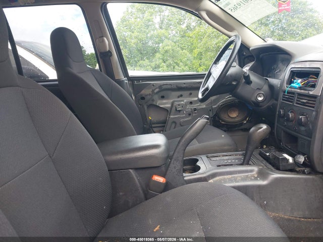 2004 Jeep Grand Cherokee Laredo მანქანა იყიდება აუქციონზე, vin: 1J4GX48S04C112643, აუქციონის ნომერი: 45019365
