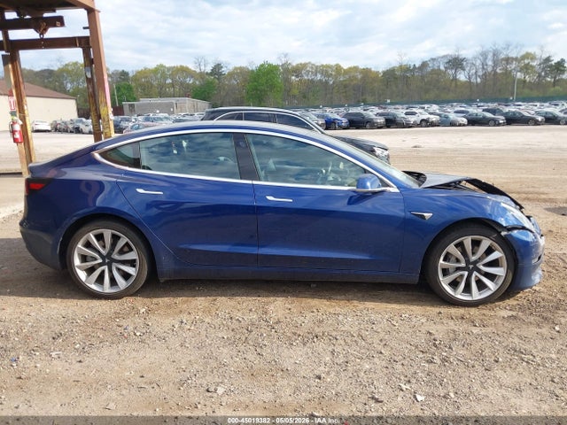 5YJ3E1EA1LF740748 Tesla Model 3 Standard Range Plus Rear-wheel Drive/standard Range Rear-wheel Drive