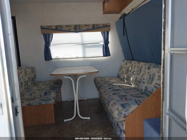 Продаж на аукціоні авто 2002 Keystone Cabana Travel Trailer, vin: 4YDT2152923102757, номер лоту: 45019389