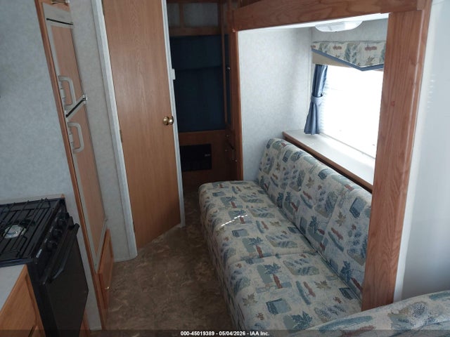 Продаж на аукціоні авто 2002 Keystone Cabana Travel Trailer, vin: 4YDT2152923102757, номер лоту: 45019389