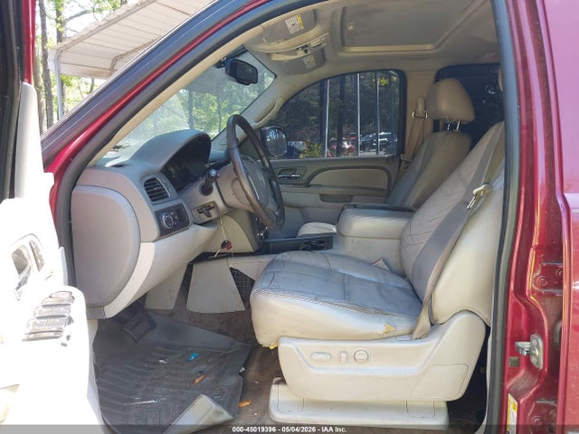 45019396 :رقم المزاد ، 1GNSCBE08BR199499 vin ، 2011 Chevrolet Tahoe Lt مزاد بيع