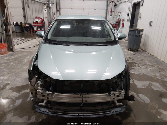 JTDL9MFU2N3032605 Toyota Prius Xle Awd-e