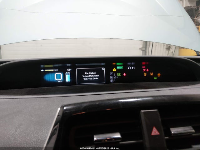 JTDL9MFU2N3032605 Toyota Prius Xle Awd-e