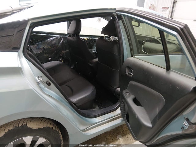 JTDL9MFU2N3032605 Toyota Prius Xle Awd-e