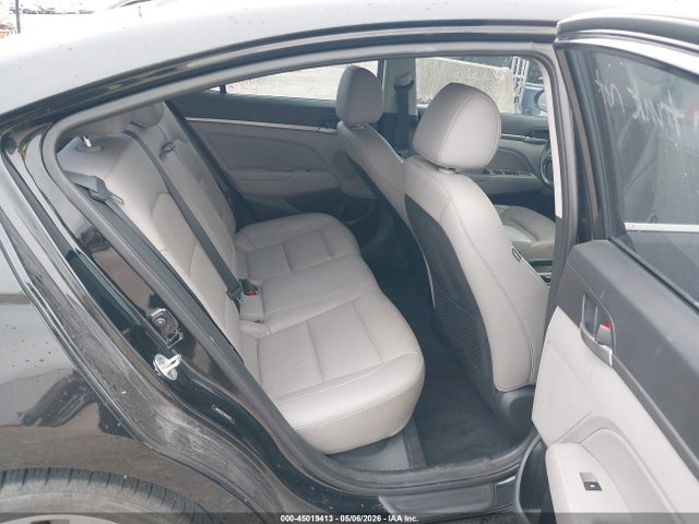 Продажа на аукционе авто 2017 Hyundai Elantra Limited, vin: 5NPD84LF5HH024472, номер лота: 45019413