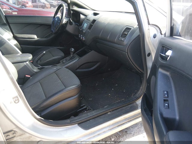 Продаж на аукціоні авто 2016 Kia Forte Sx, vin: KNAFZ5A33G5535811, номер лоту: 45019425