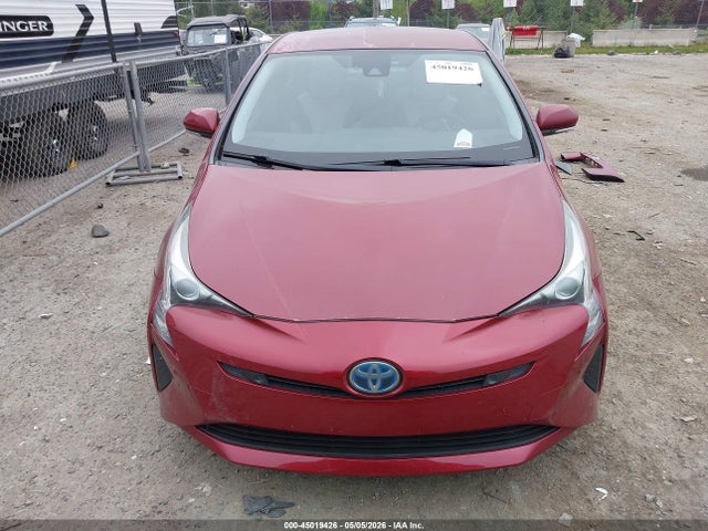 Toyota Prius Three 2018 JTDKARFU4J3067589 Image 13