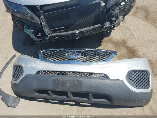 Продажа на аукционе авто 2013 Kia Sorento Lx V6, vin: 5XYKT4A29DG402588, номер лота: 45019428