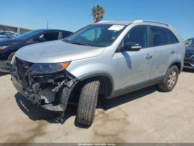 Продажа на аукционе авто 2013 Kia Sorento Lx V6, vin: 5XYKT4A29DG402588, номер лота: 45019428