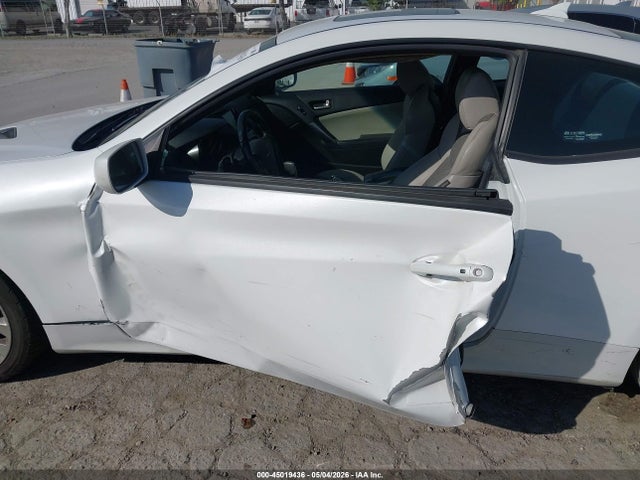 2013 Hyundai Genesis 2.0t Premium მანქანა იყიდება აუქციონზე, vin: KMHHT6KD4DU103803, აუქციონის ნომერი: 45019436