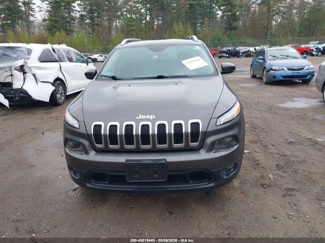 Продажа на аукционе авто 2017 Jeep Cherokee Latitude 4x4, vin: 1C4PJMCS6HW556967, номер лота: 45019440