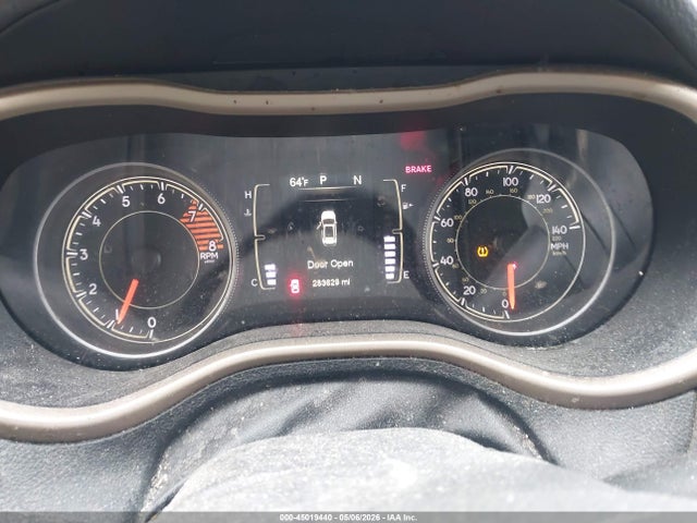 Продажа на аукционе авто 2017 Jeep Cherokee Latitude 4x4, vin: 1C4PJMCS6HW556967, номер лота: 45019440