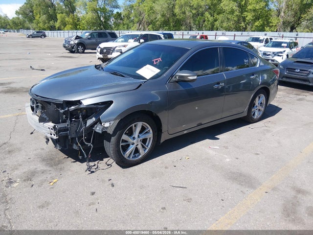 Nissan Altima 2.5 Sv 2015 1N4AL3AP4FC104982 Image 2