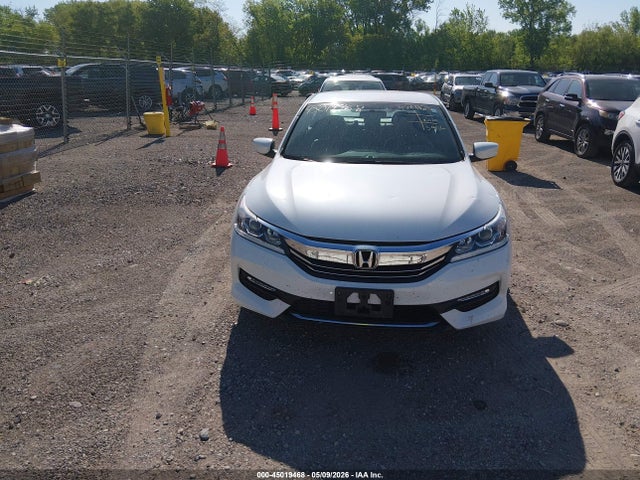 1HGCR2F16HA231345 Honda Accord Sport Se