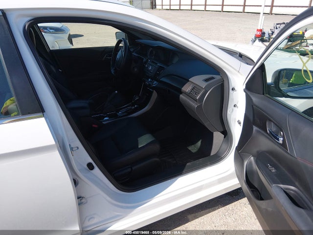 1HGCR2F16HA231345 Honda Accord Sport Se