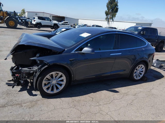 Tesla Model X 100d/75d/p100d 2018 5YJXCAE25JF105108 Image 15